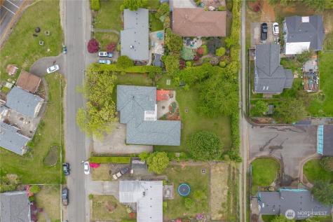 2911 Elwood Drive W Tacoma WA 98466