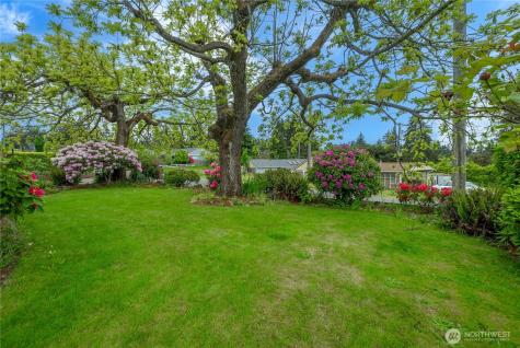 2911 Elwood Drive W Tacoma WA 98466