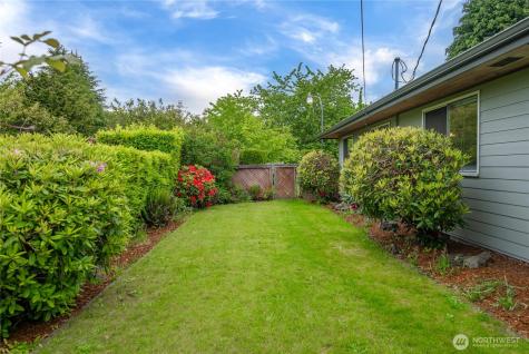 2911 Elwood Drive W Tacoma WA 98466