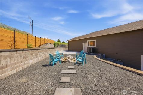 827 Madeleine Court East Wenatchee WA 98802