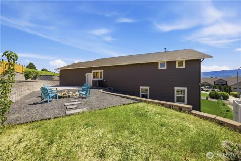 827 Madeleine Court East Wenatchee WA 98802