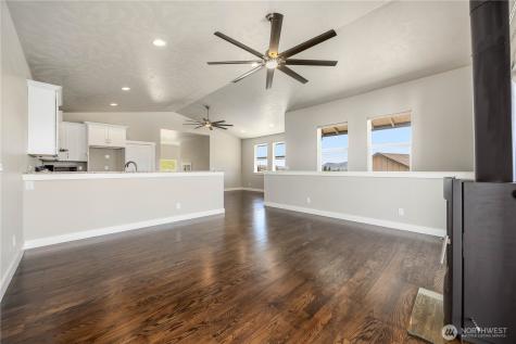 827 Madeleine Court East Wenatchee WA 98802