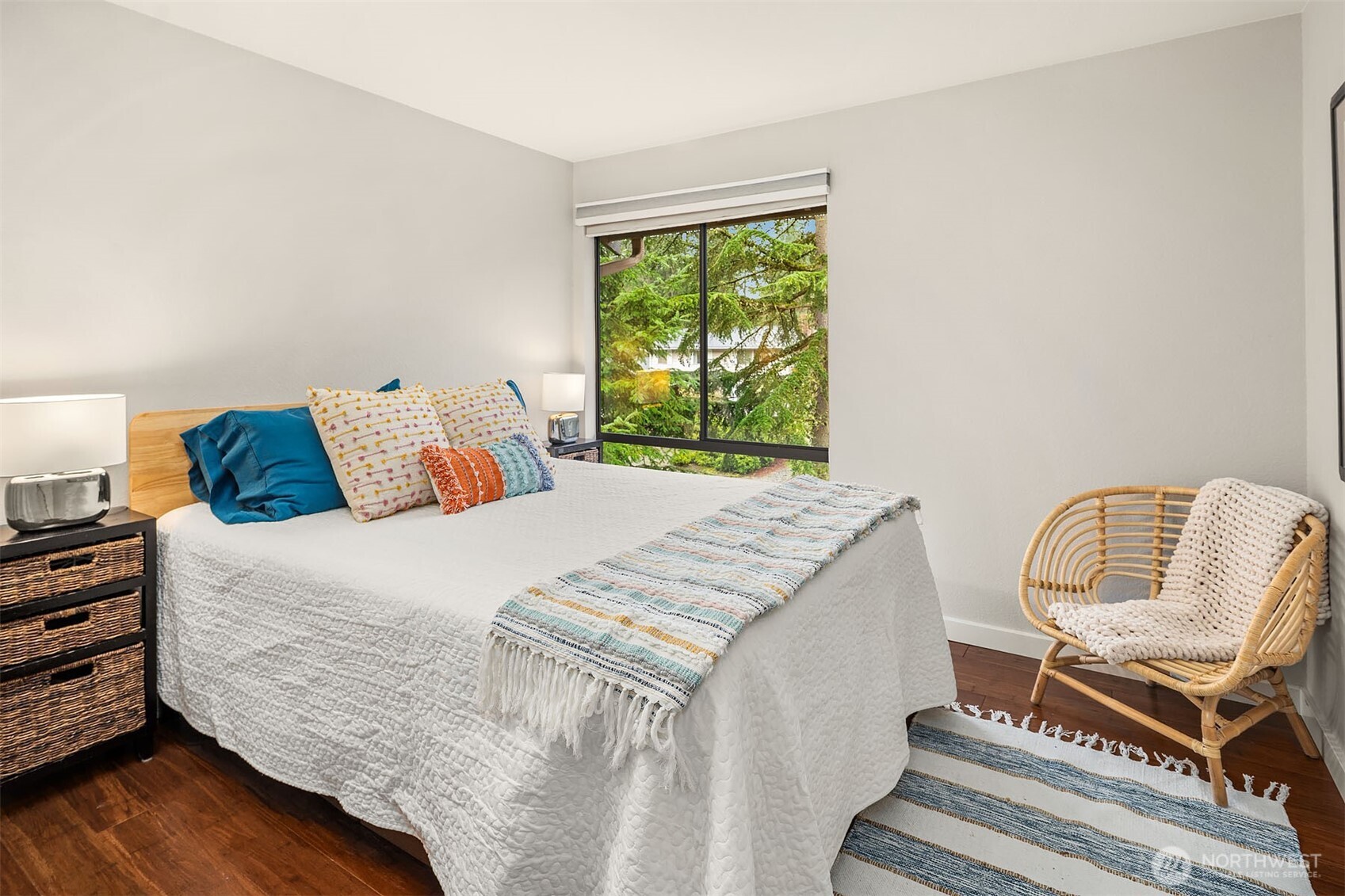 6700 81st Avenue SE Mercer Island WA 98040