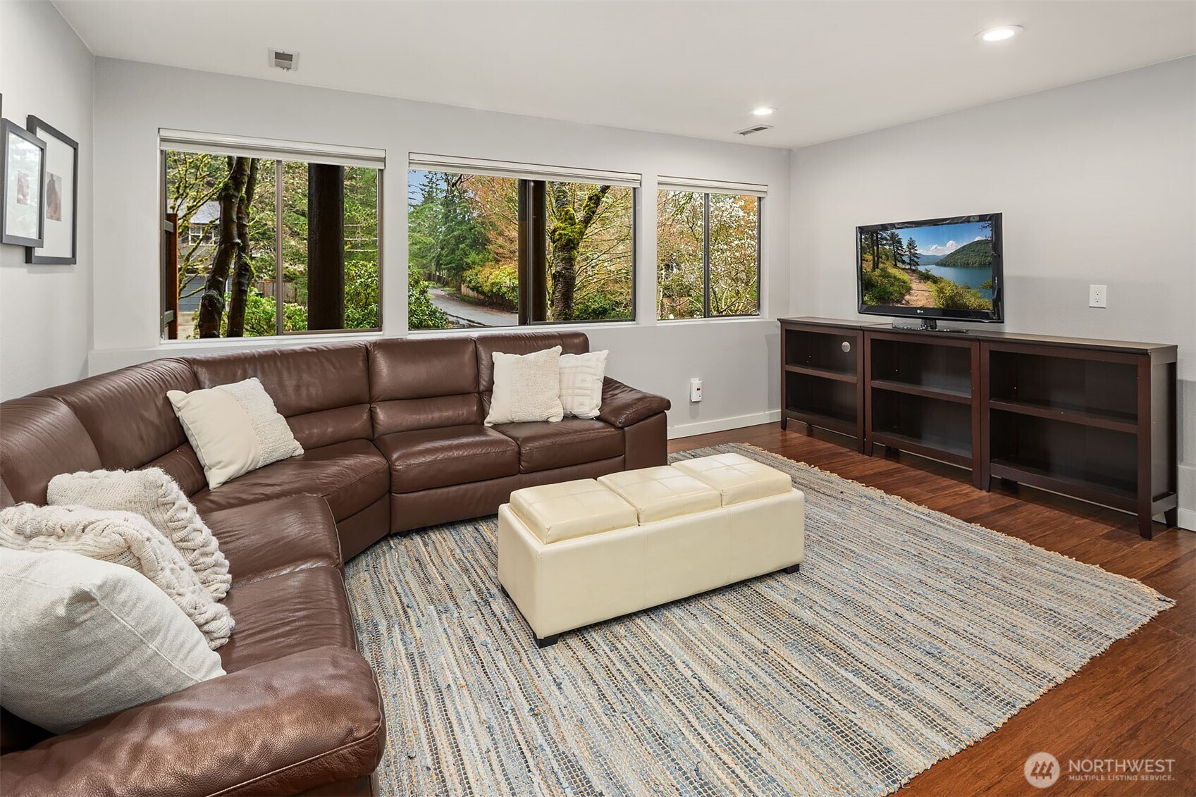 6700 81st Avenue SE Mercer Island WA 98040