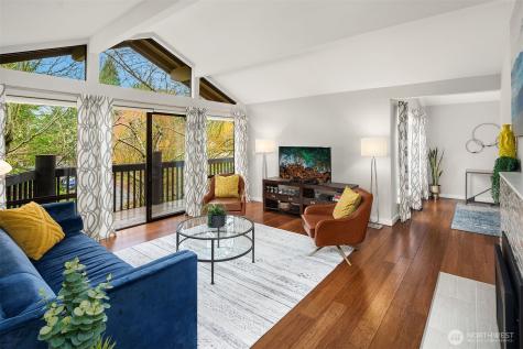 6700 81st Avenue SE Mercer Island WA 98040