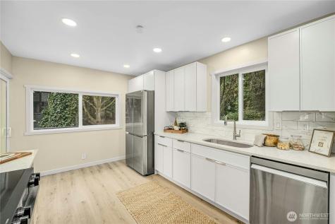 9919 Arrowsmith Avenue S Seattle WA 98118
