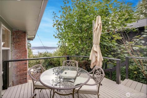 9919 Arrowsmith Avenue S Seattle WA 98118