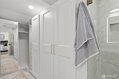2212 N 46th Street Seattle WA 98103