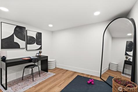 2212 N 46th Street Seattle WA 98103