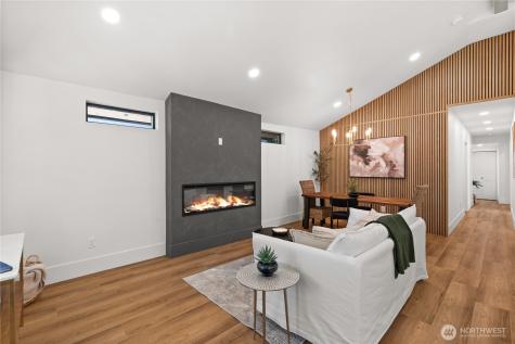 2212 N 46th Street Seattle WA 98103