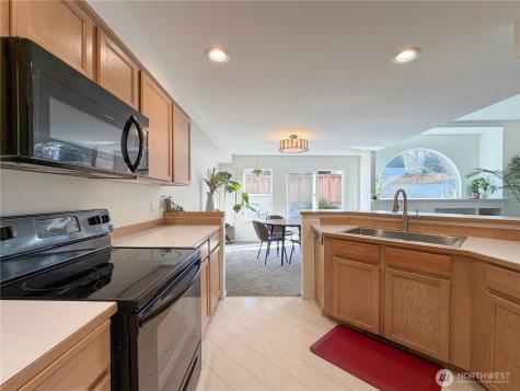 5807 14th Drive W Everett WA 98203