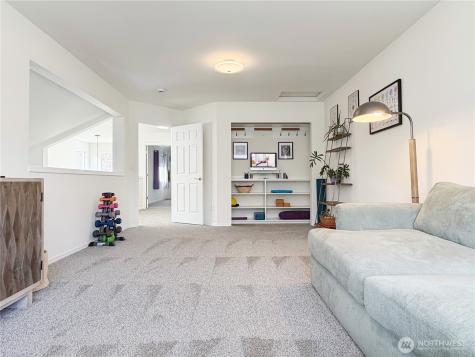 5807 14th Drive W Everett WA 98203