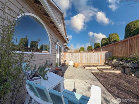5807 14th Drive W Everett WA 98203