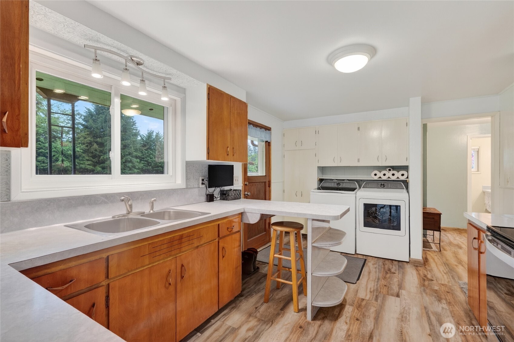 8370 Lusk Road Concrete WA 98237