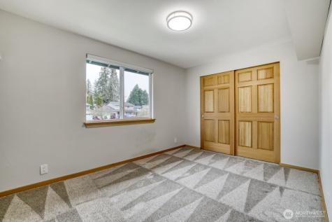 9615 NE 201st Street Bothell WA 98011