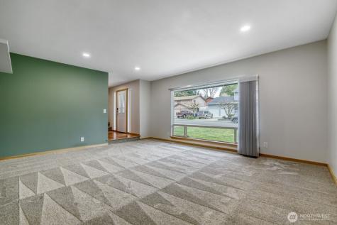 9615 NE 201st Street Bothell WA 98011