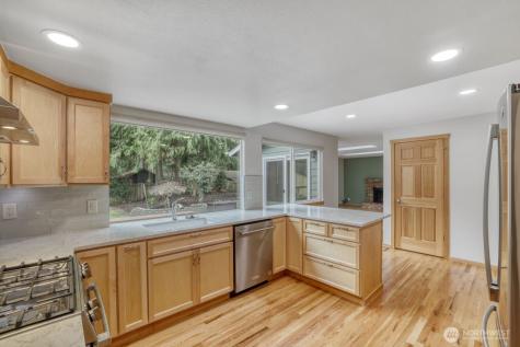 9615 NE 201st Street Bothell WA 98011