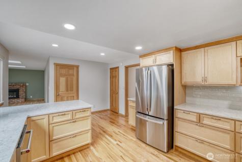 9615 NE 201st Street Bothell WA 98011