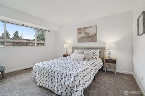 1261 150th Avenue SE Bellevue WA 98007