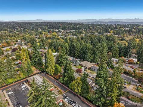 1261 150th Avenue SE Bellevue WA 98007