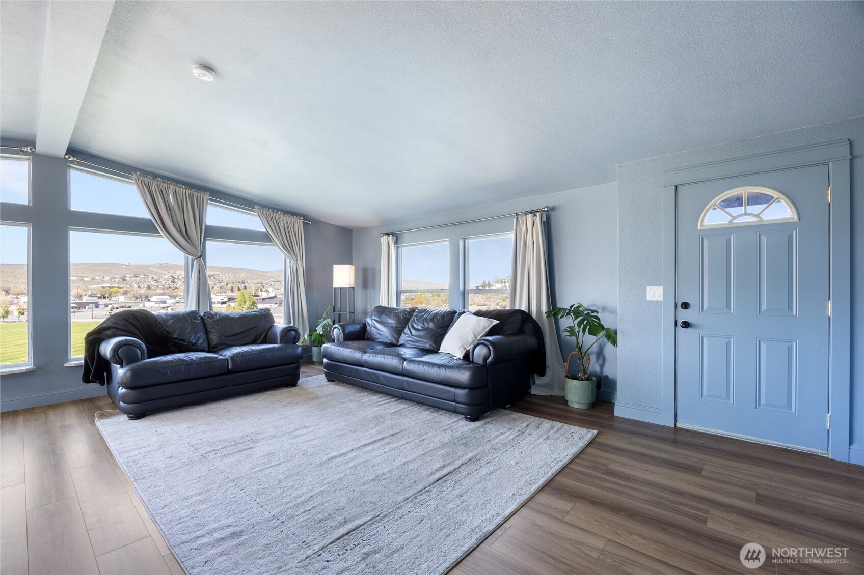 403 Hilltop Drive Ephrata WA 98823