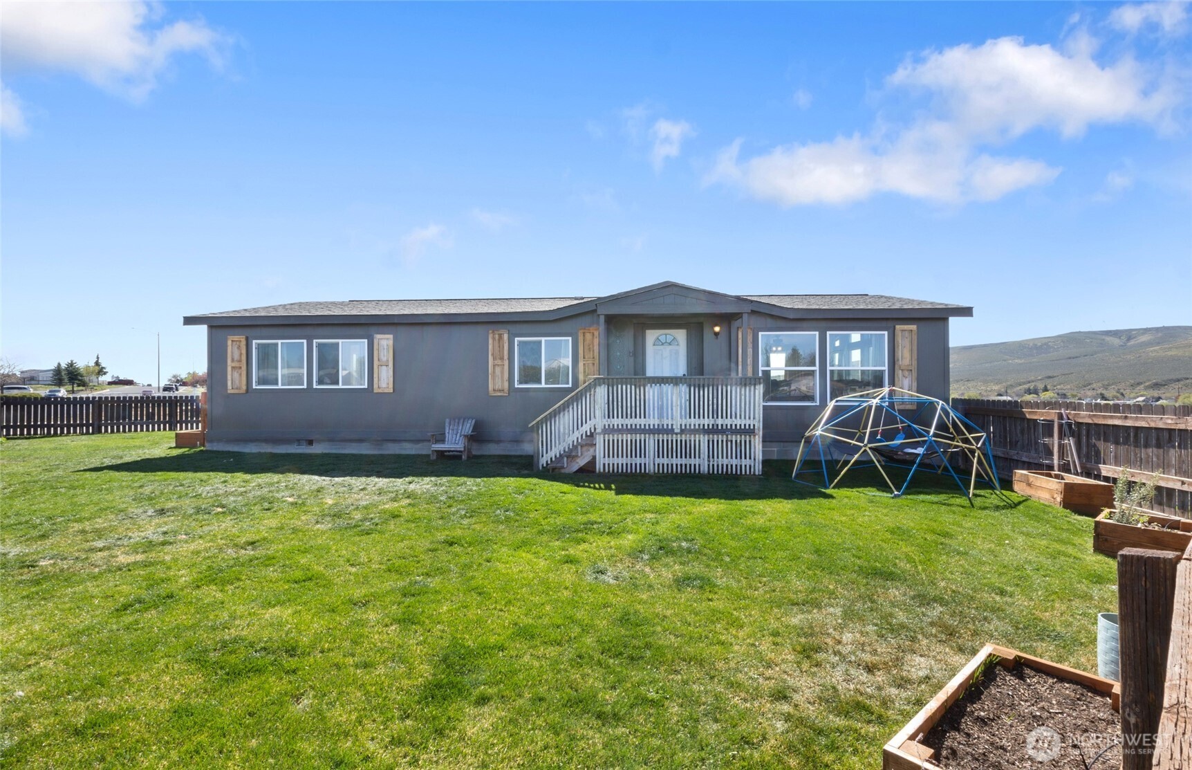 403 Hilltop Drive Ephrata WA 98823