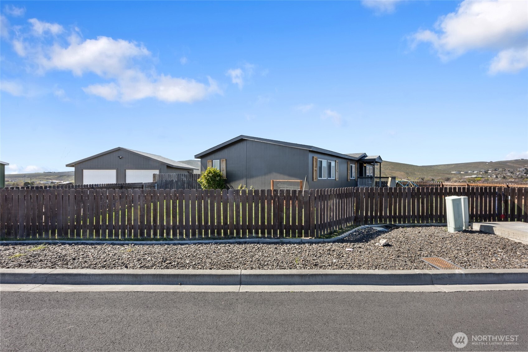 403 Hilltop Drive Ephrata WA 98823