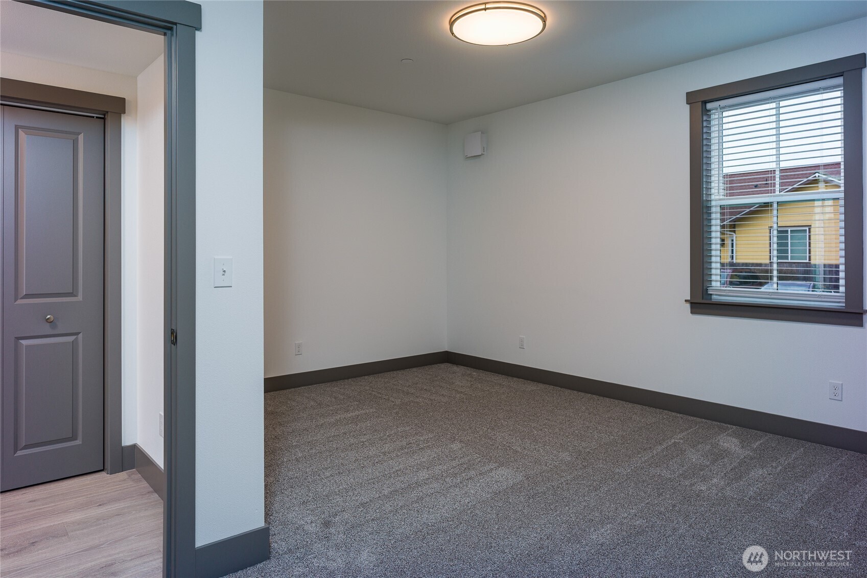 623 Morris Street La Conner WA 98257