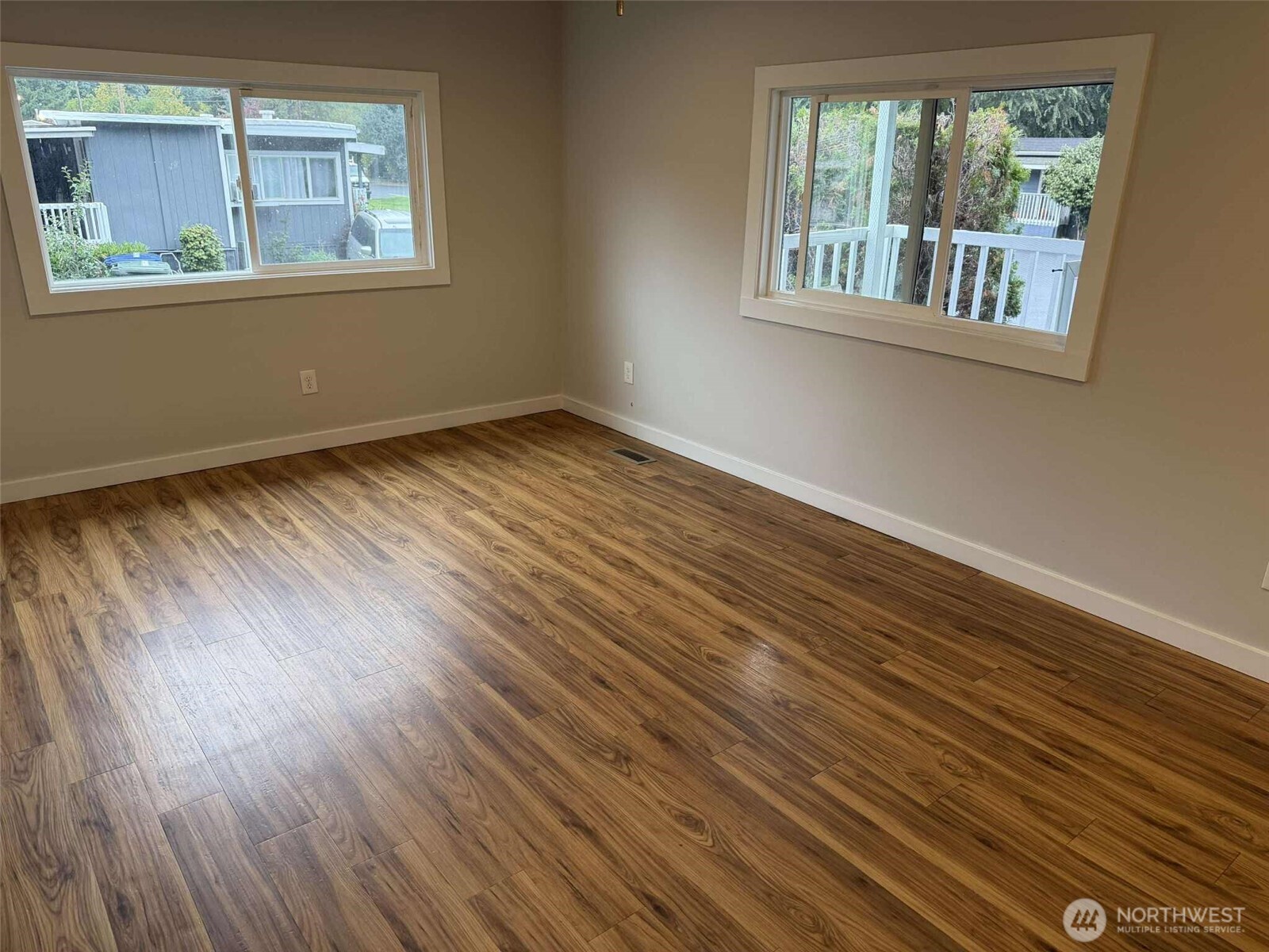 11510 E Riverside Drive Bothell WA 98011