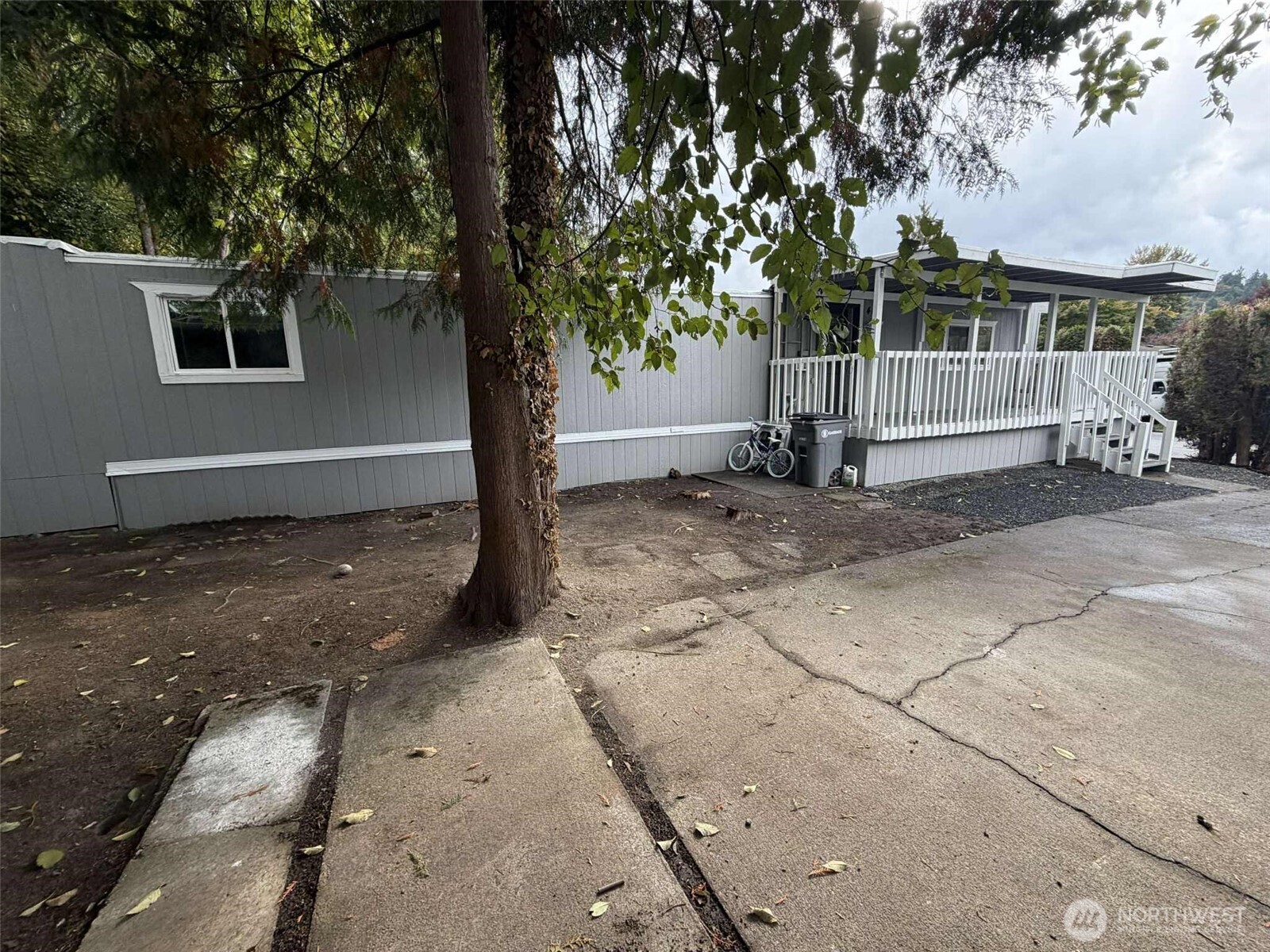 11510 E Riverside Drive Bothell WA 98011