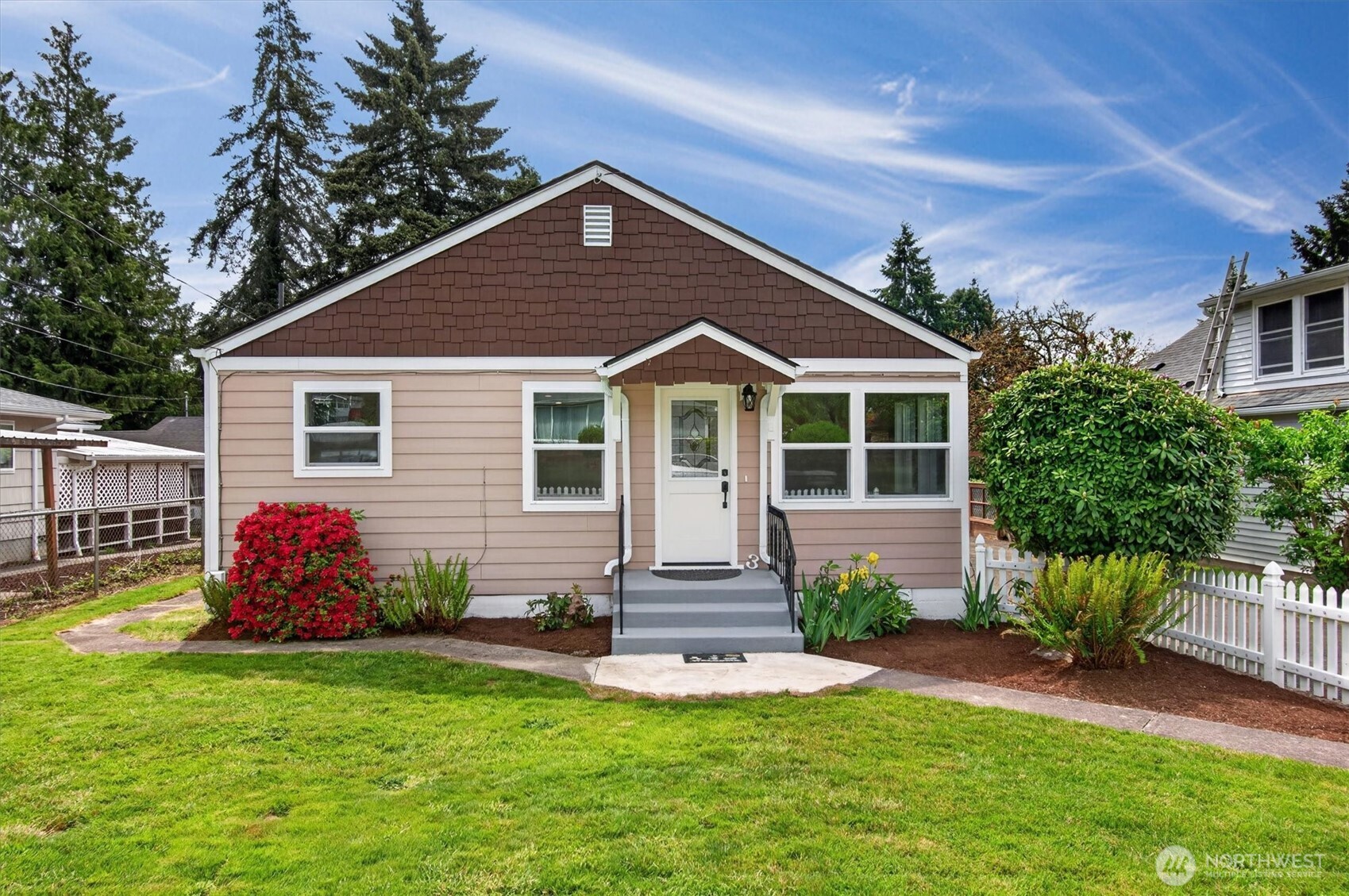 3 Pacific Place Longview WA 98632