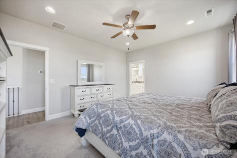 2652 W 44th Place Kennewick WA 99337