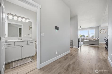 2652 W 44th Place Kennewick WA 99337