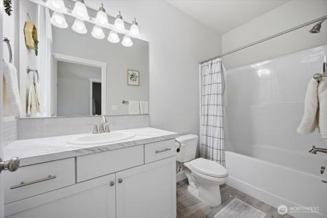 2652 W 44th Place Kennewick WA 99337