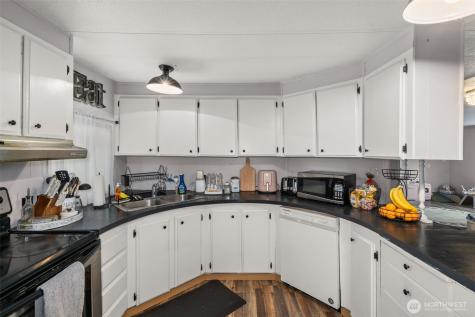 19121 Elderberry Street SW Rochester WA 98579