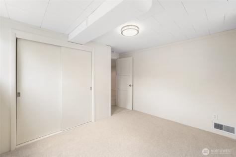 2402 Union Avenue NE Renton WA 98059