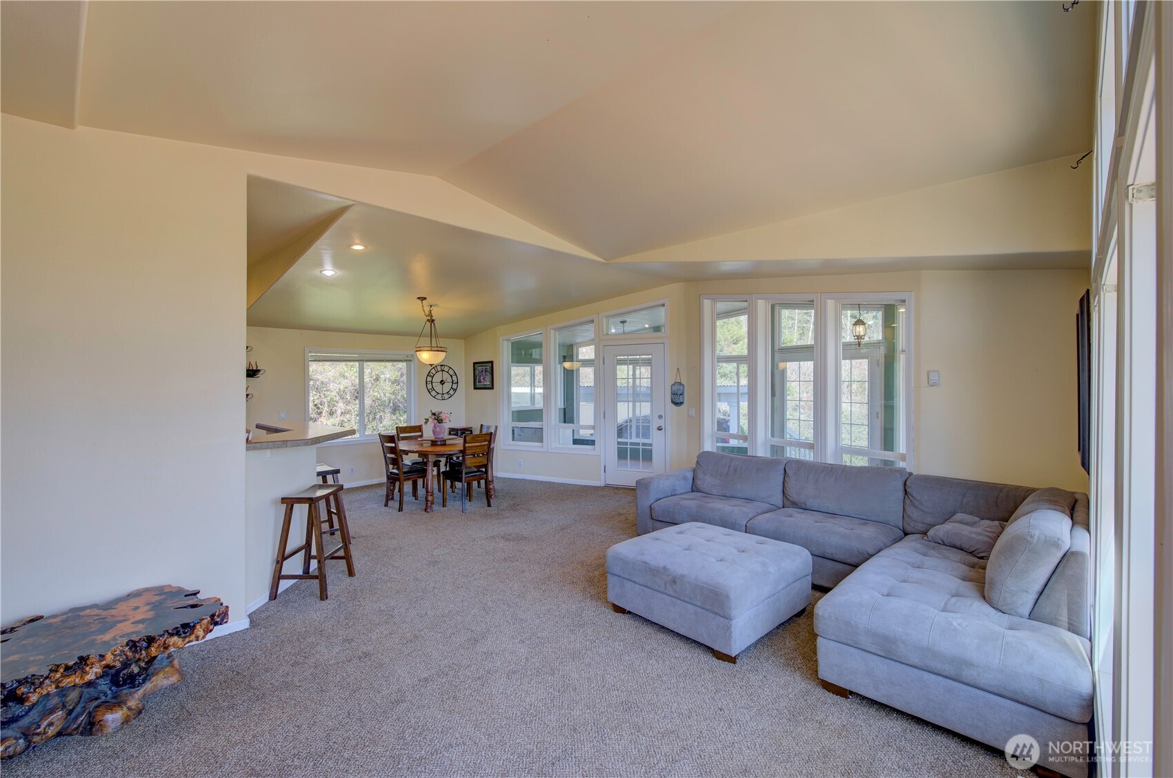 47 N Nemah Road E South Bend WA 98586