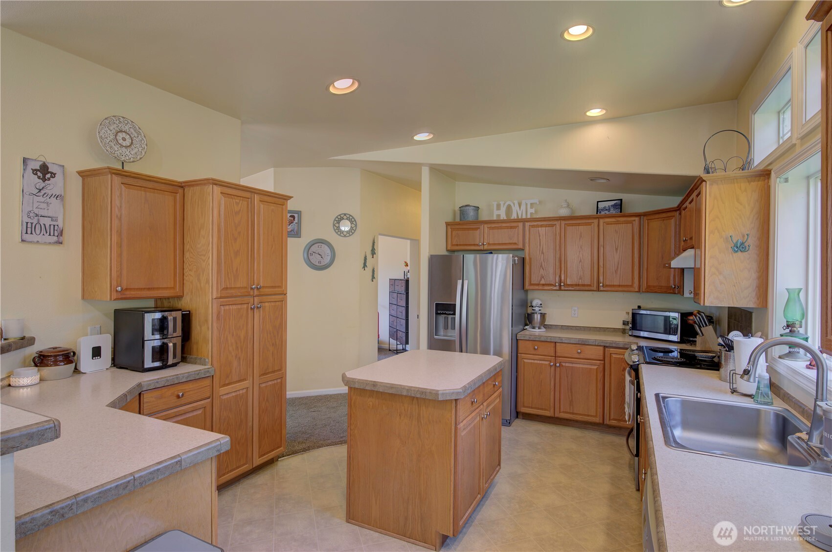 47 N Nemah Road E South Bend WA 98586