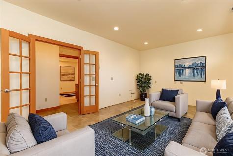 6121 Madrona Drive NE Tacoma WA 98422