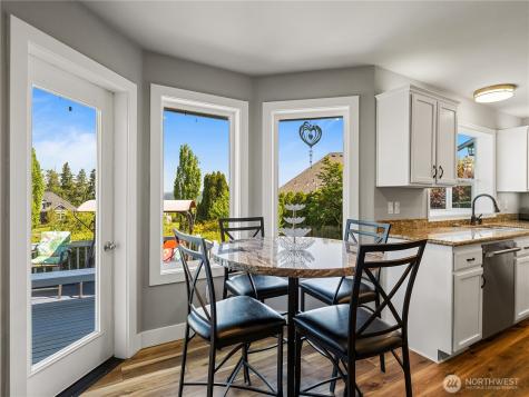 4029 Crystal Ridge Drive SE Puyallup WA 98372