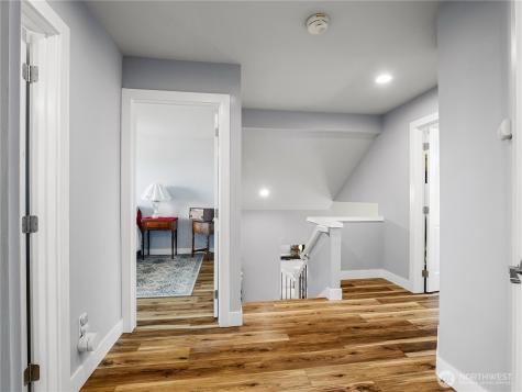 4029 Crystal Ridge Drive SE Puyallup WA 98372