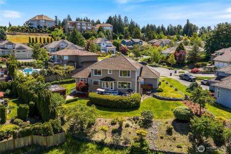 4029 Crystal Ridge Drive SE Puyallup WA 98372