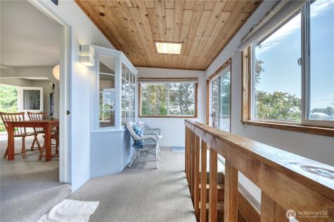 669 Marine Drive Point Roberts WA 98281