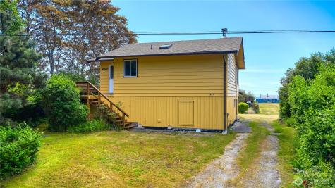 669 Marine Drive Point Roberts WA 98281