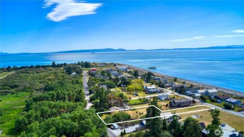 669 Marine Drive Point Roberts WA 98281