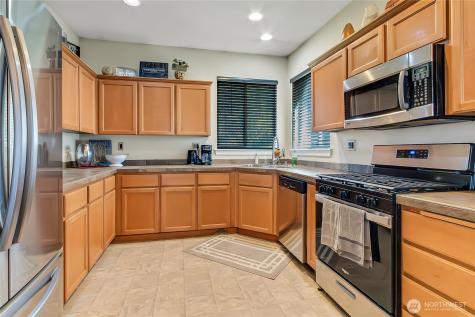 301 50th Street SE Auburn WA 98092