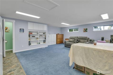 2727 108th Avenue E Edgewood WA 98372
