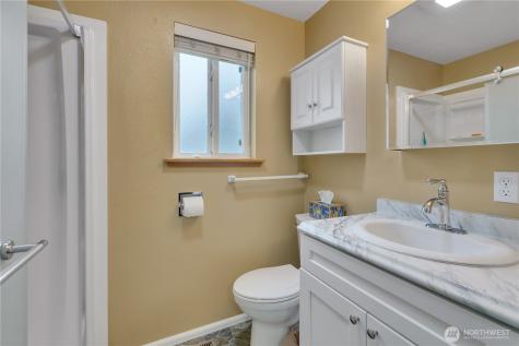 2727 108th Avenue E Edgewood WA 98372