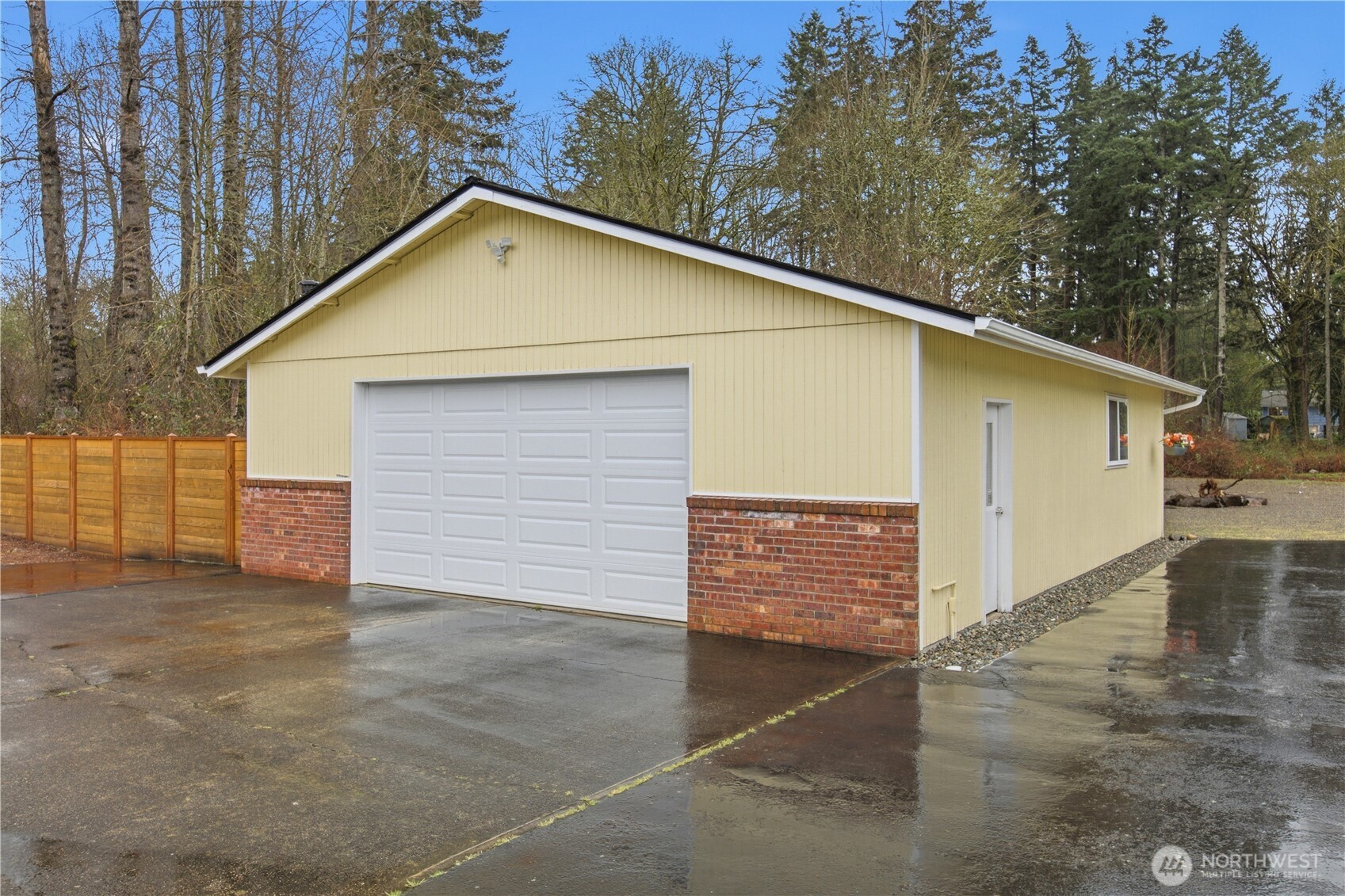 2727 108th Avenue E Edgewood WA 98372