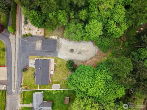 2727 108th Avenue E Edgewood WA 98372